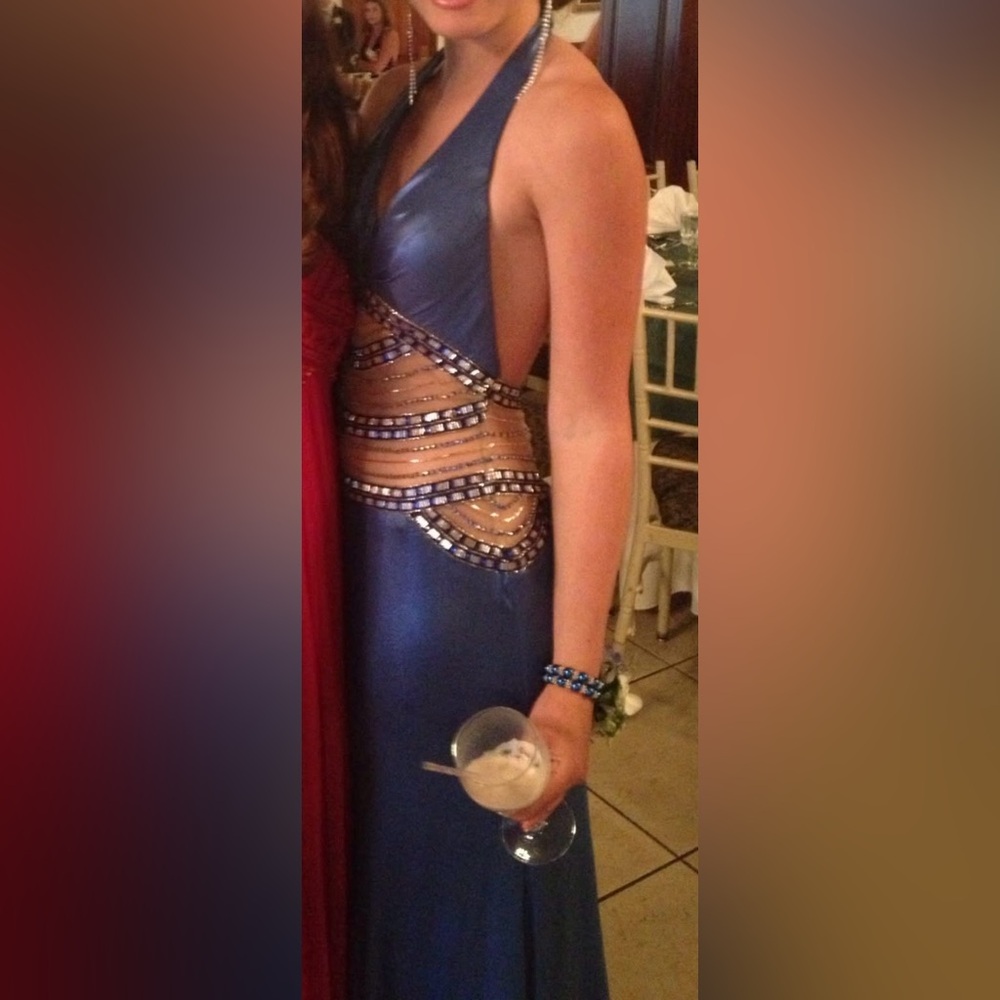 Xcite Prom Dress - Picture 2 of 7
